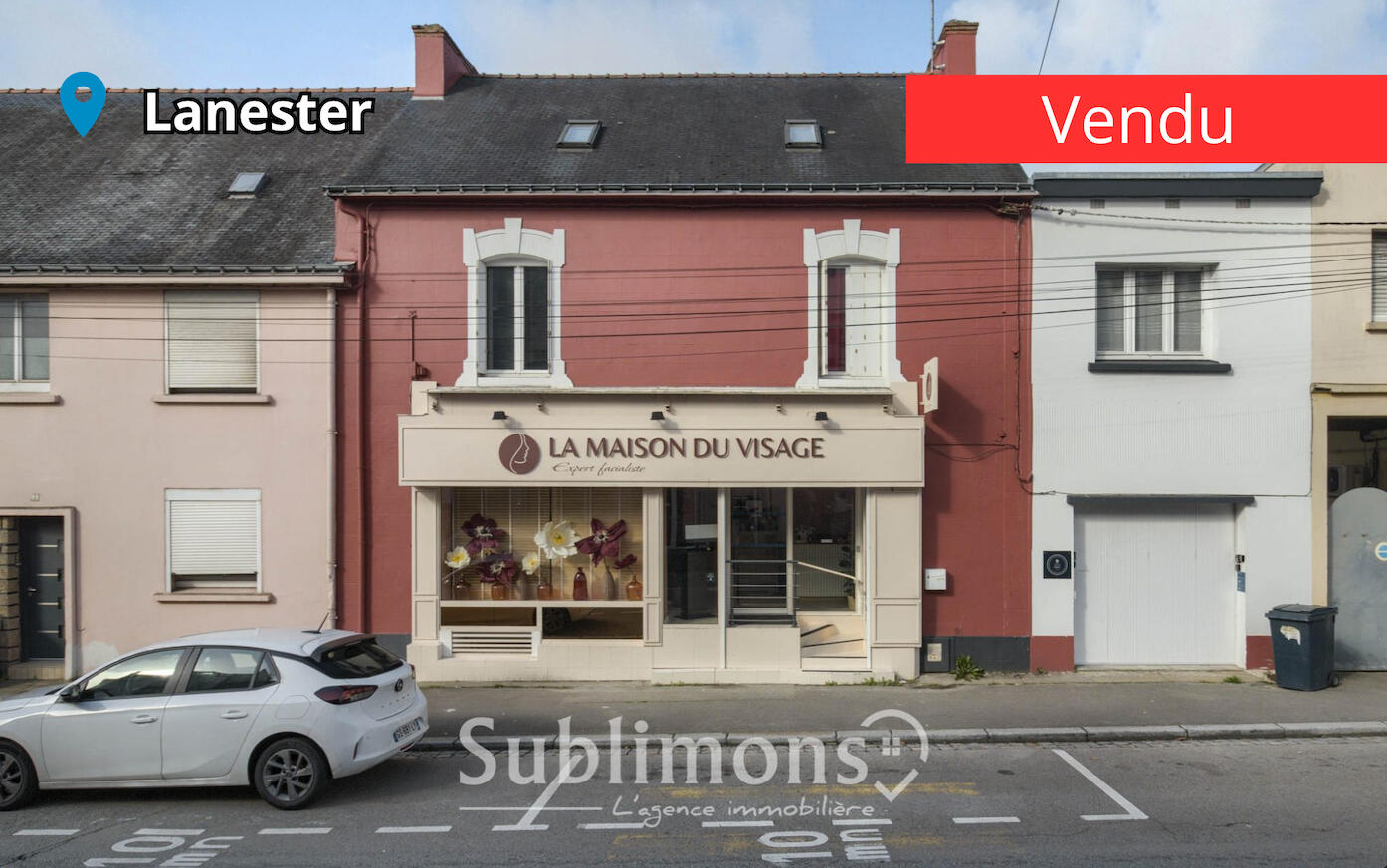 Immeuble comprenant un local commercial, 7 studios et 1 loft